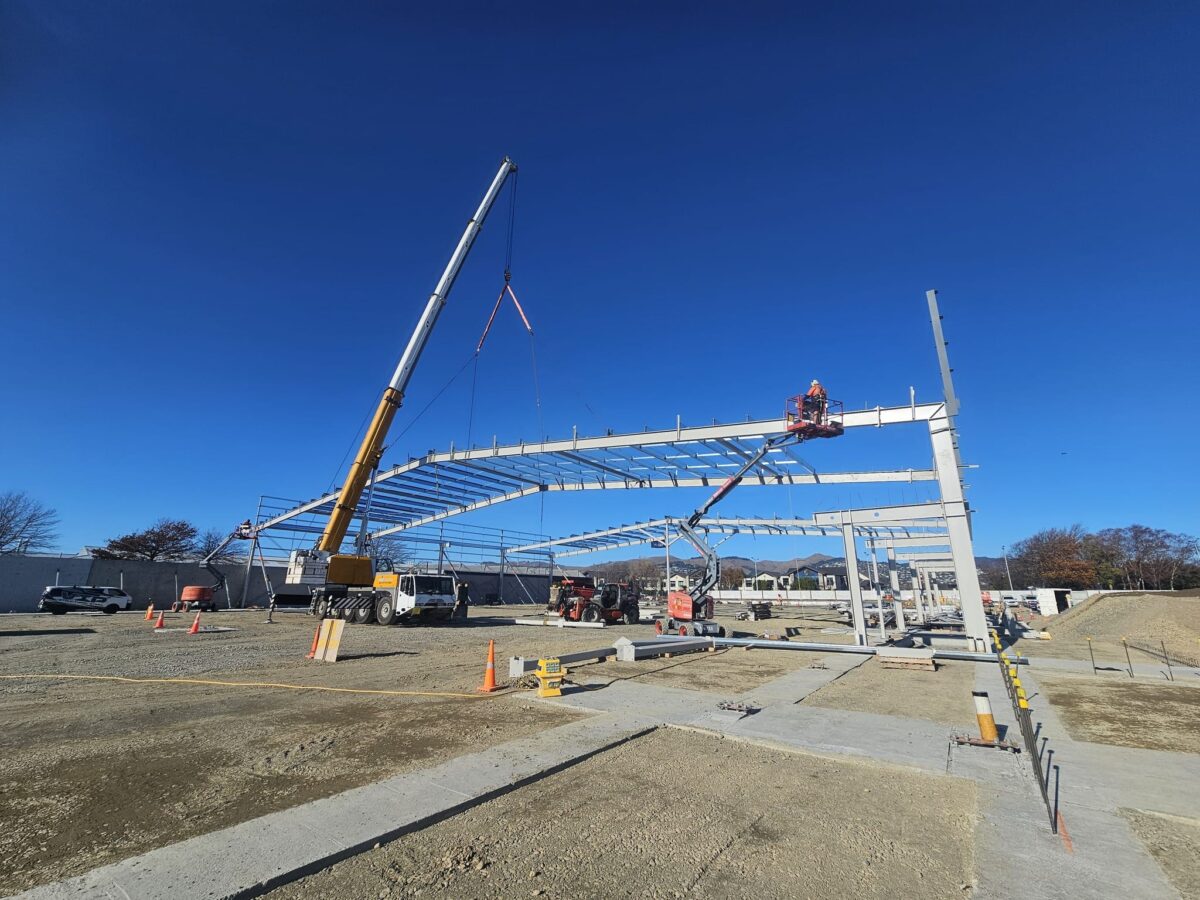 VIP_structural_Steel_Project_Mitre_10_mega_Brougham_st_18
