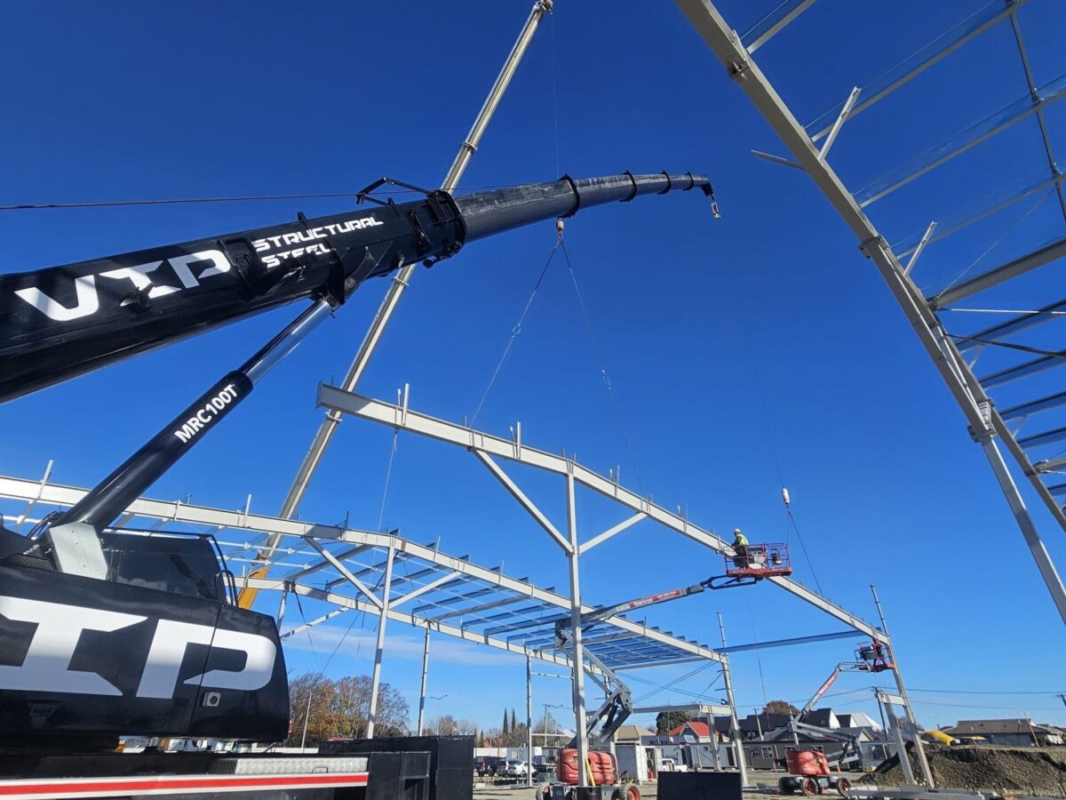 VIP_structural_Steel_Project_Mitre_10_mega_Brougham_st_19