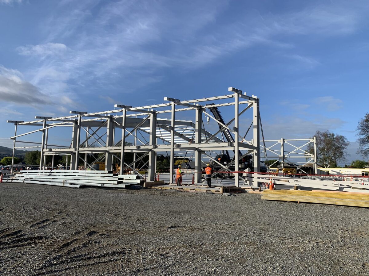 VIP_structural_Steel_Project_hillmorton_high_school_gym_1
