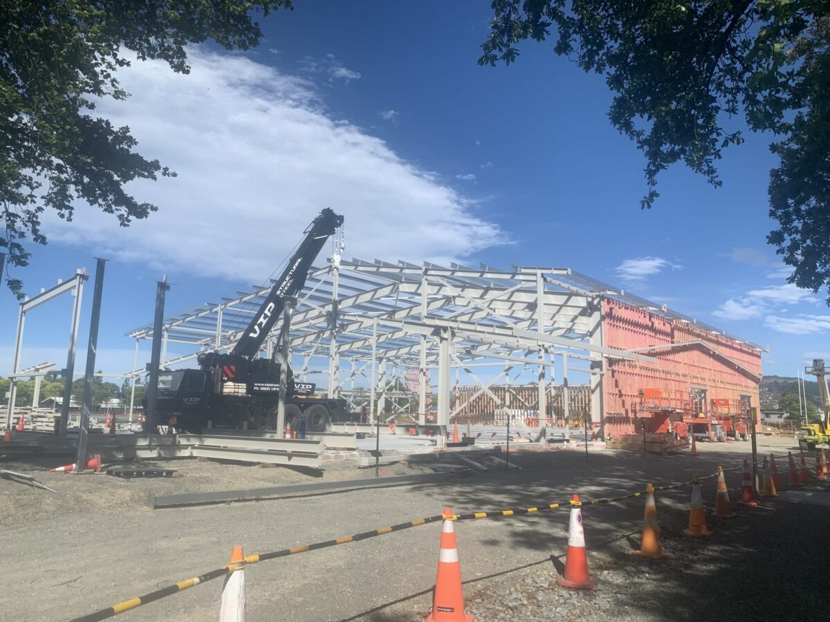 VIP_structural_Steel_Project_hillmorton_high_school_gym_9