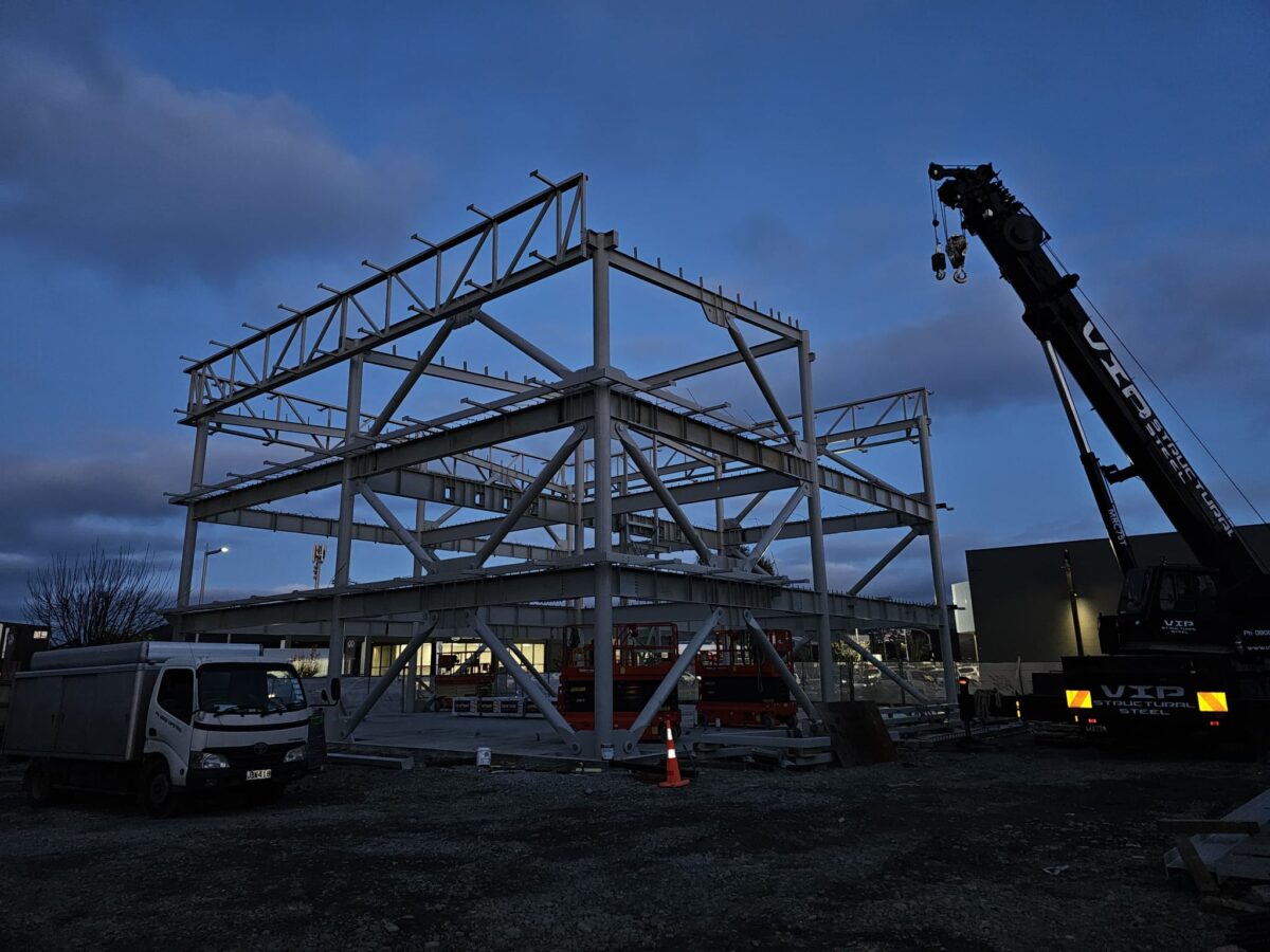 VIP_structural_Steel_Project_lexus_showroom_3